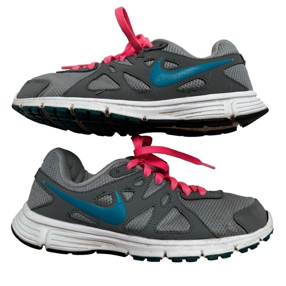 Nike Womens Revolution 2 Running Shoe Sneakers Size 8
